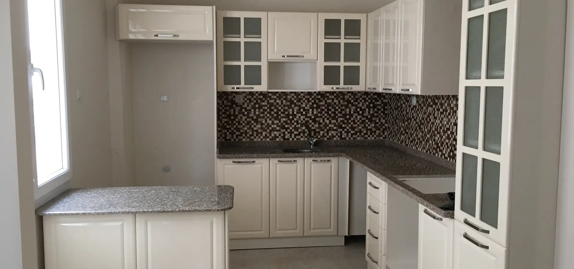 İnciraltı Tadilatcı